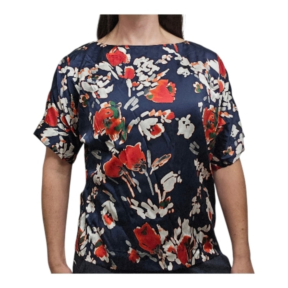 ST. JOHN Collection Size Small Silk Short Sleeve Kimono Cut Floral Blouse